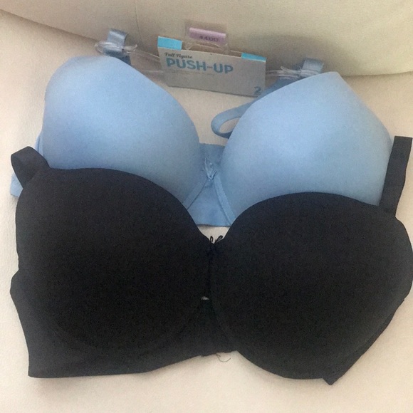 Bundle 2 Full Figer Push up Bra Size 44D - Picture 2 of 8